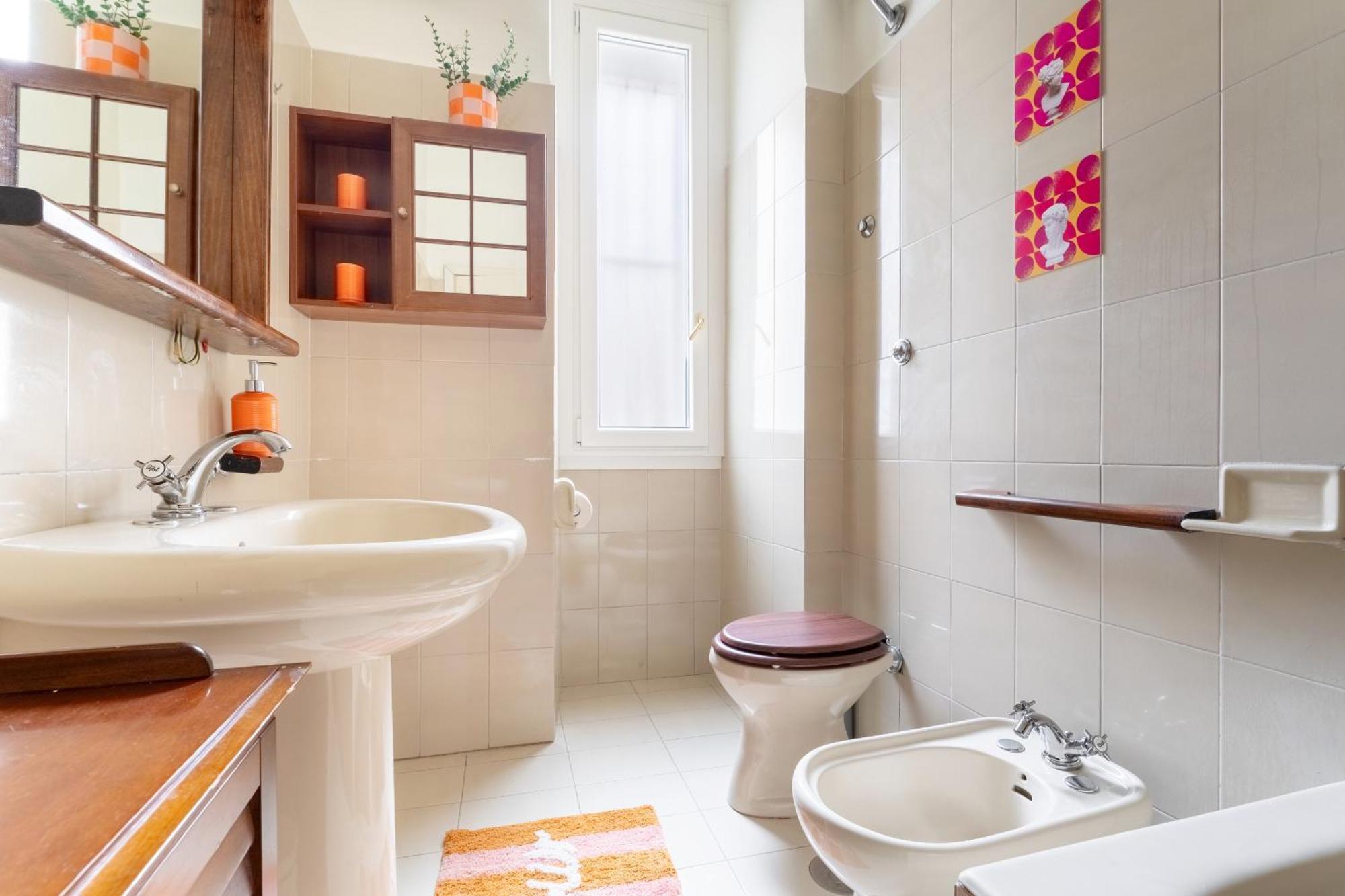 Apartment Maroon Flat Colosseo, 800 Mt From Amphitheater *