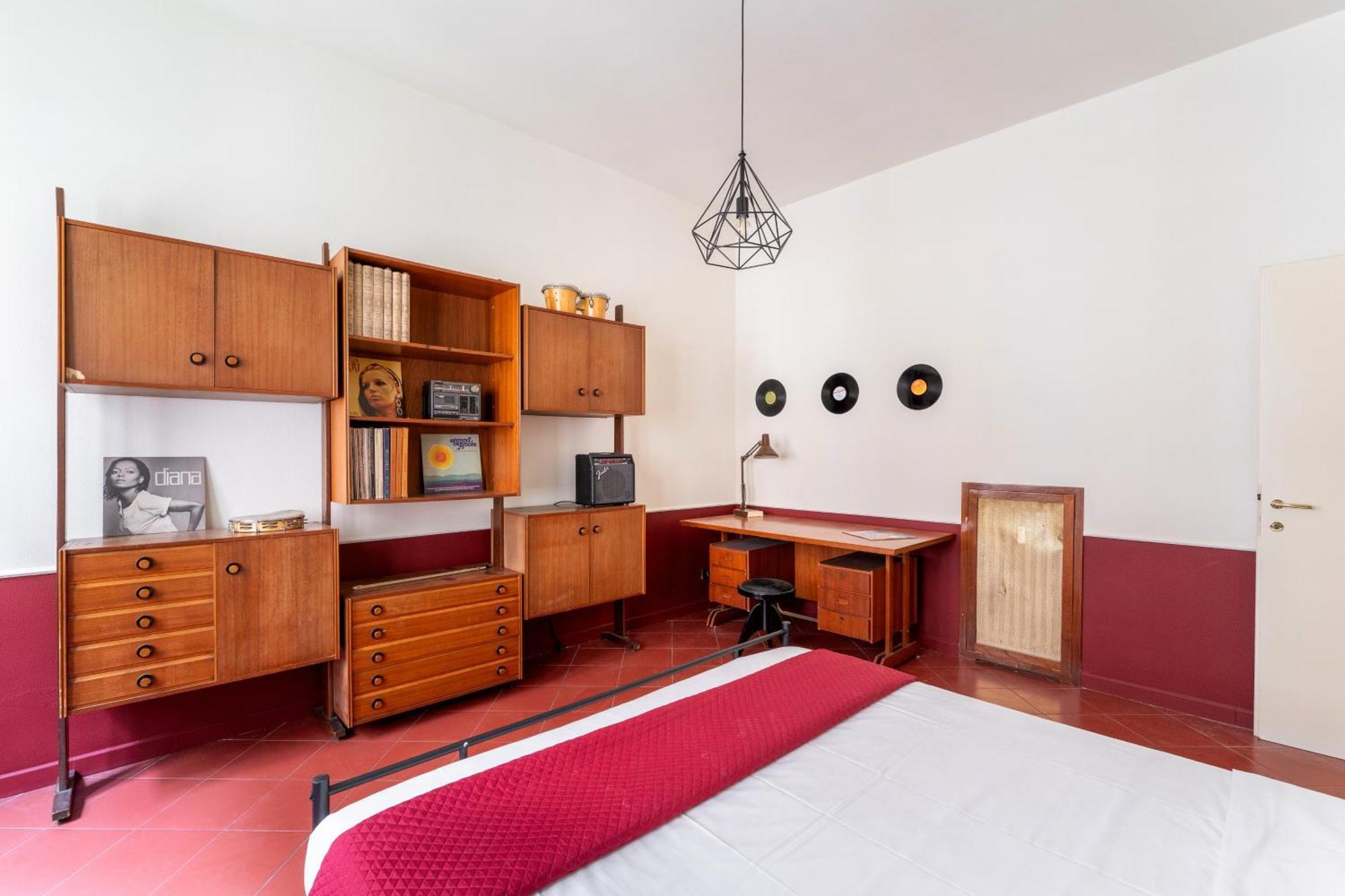 Maroon Flat Colosseo, 800 Mt From Amphitheater Apartment *